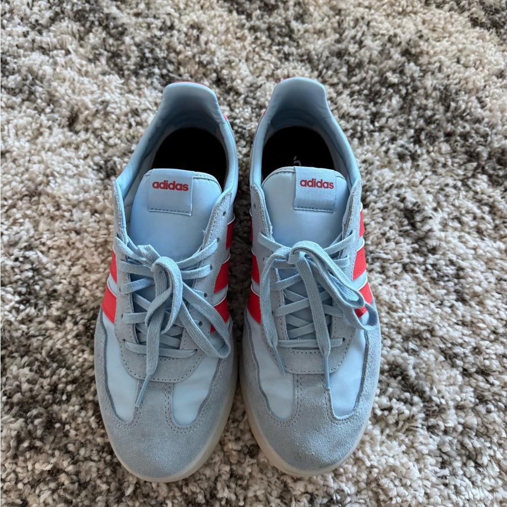 Adidas women’s Barreda Decode